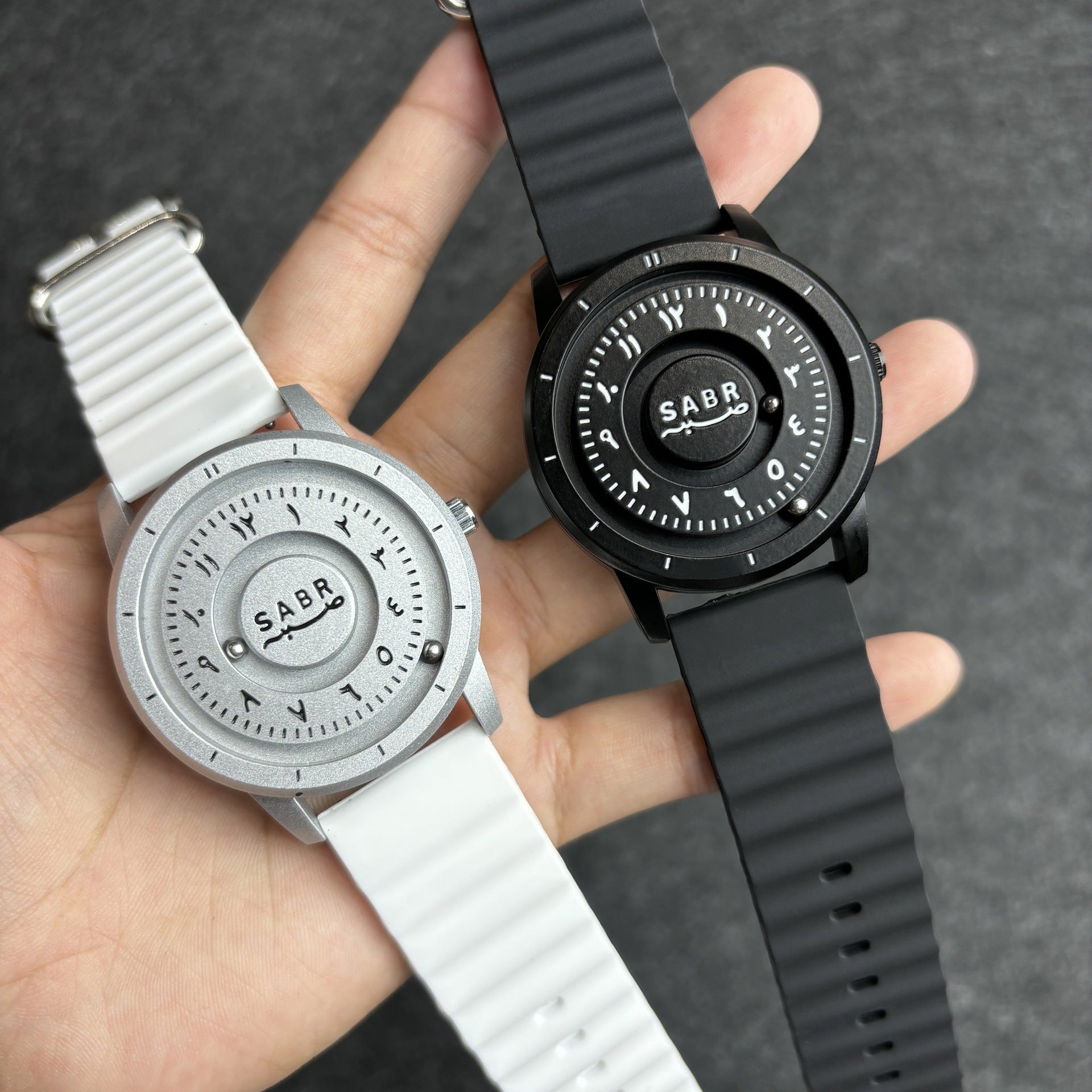 Casual Arabic Numeral Quartz Men's Watch with Magnetic Floating Design, Water Resistant, Fashionable and Unique Style